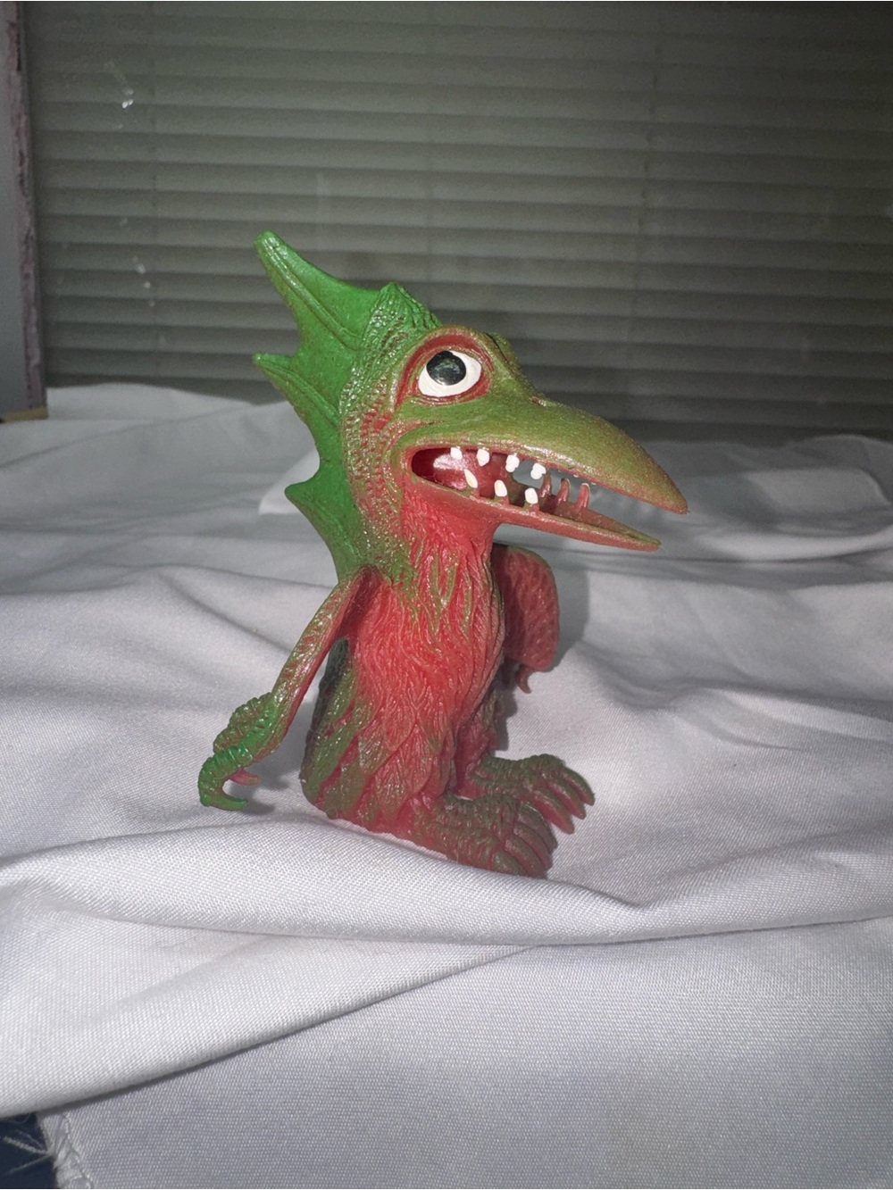 VTG HTF rubber monster finger puppet